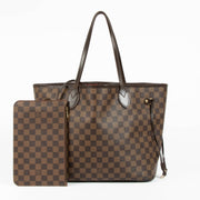 Shop safe online at Labellov in Antwerp, Brussels and KNokke this 100% authentic second hand Louis Vuitton Damier Ebene Neverfull MM