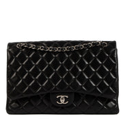 Shop safe online at Labellov in Antwerp, Brussels and Knokke this 100% authentic second hand Chanel Black Lambskin Maxi Classic Single Flap Bag