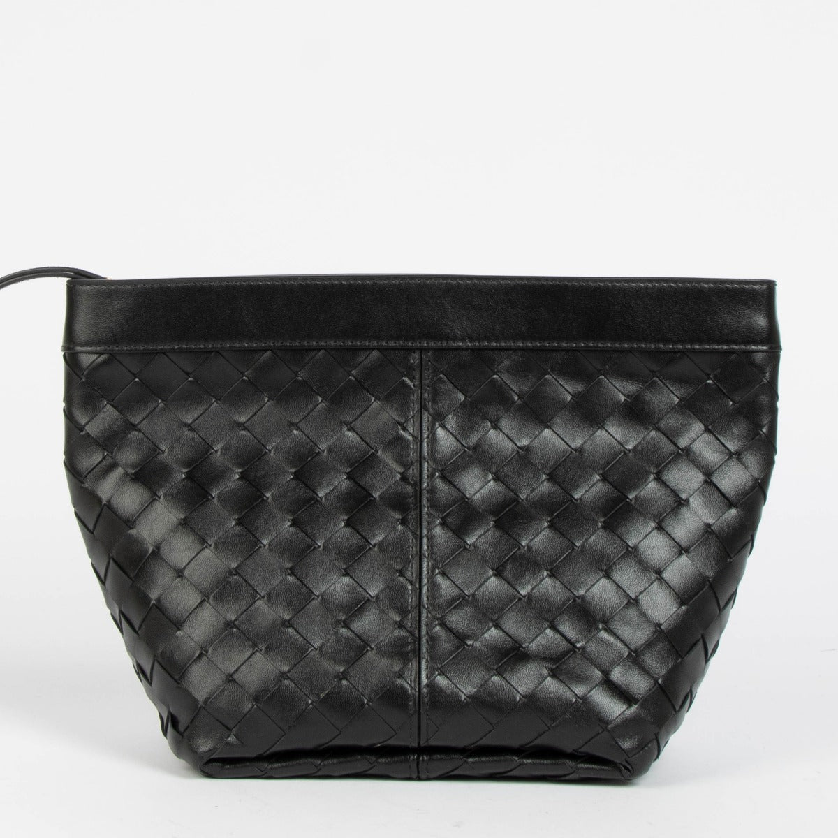 Authentic as-new Bottega Veneta Black Medium Prism Clutch on Labellov.com