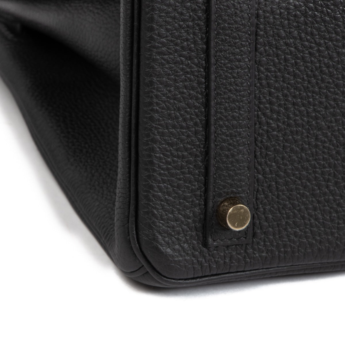 achetez seconde main Hermes Birkin 30 Noir Veau Togo chez www.labellov.com