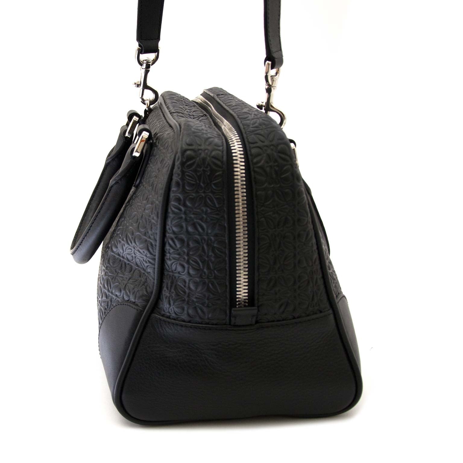 authentieke Loewe Black Bolso Amazona Medium Anagram Bag te koop bij labellov