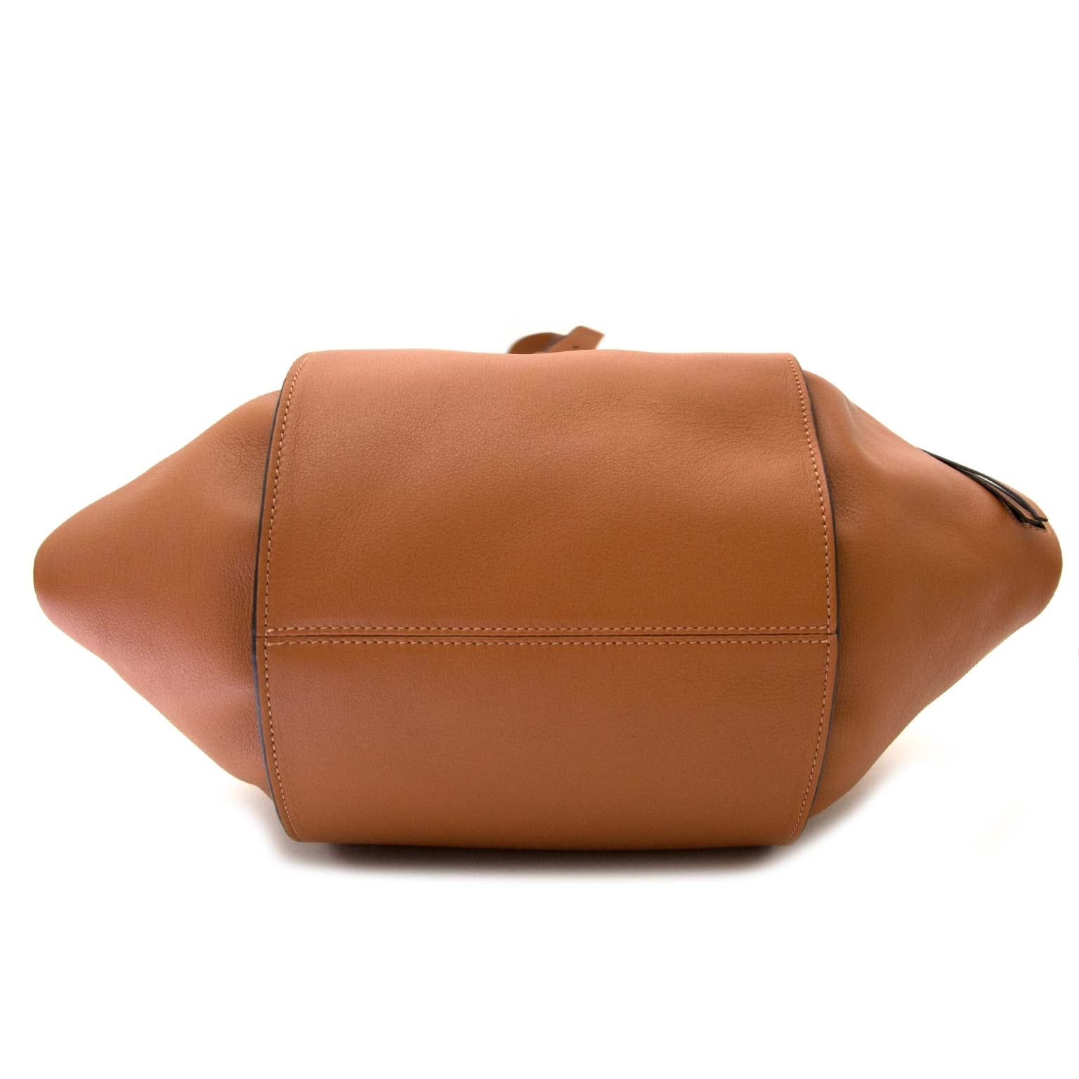 loewe large hammock tas tan nu te koop bij labellov vintage mode webshop belgië