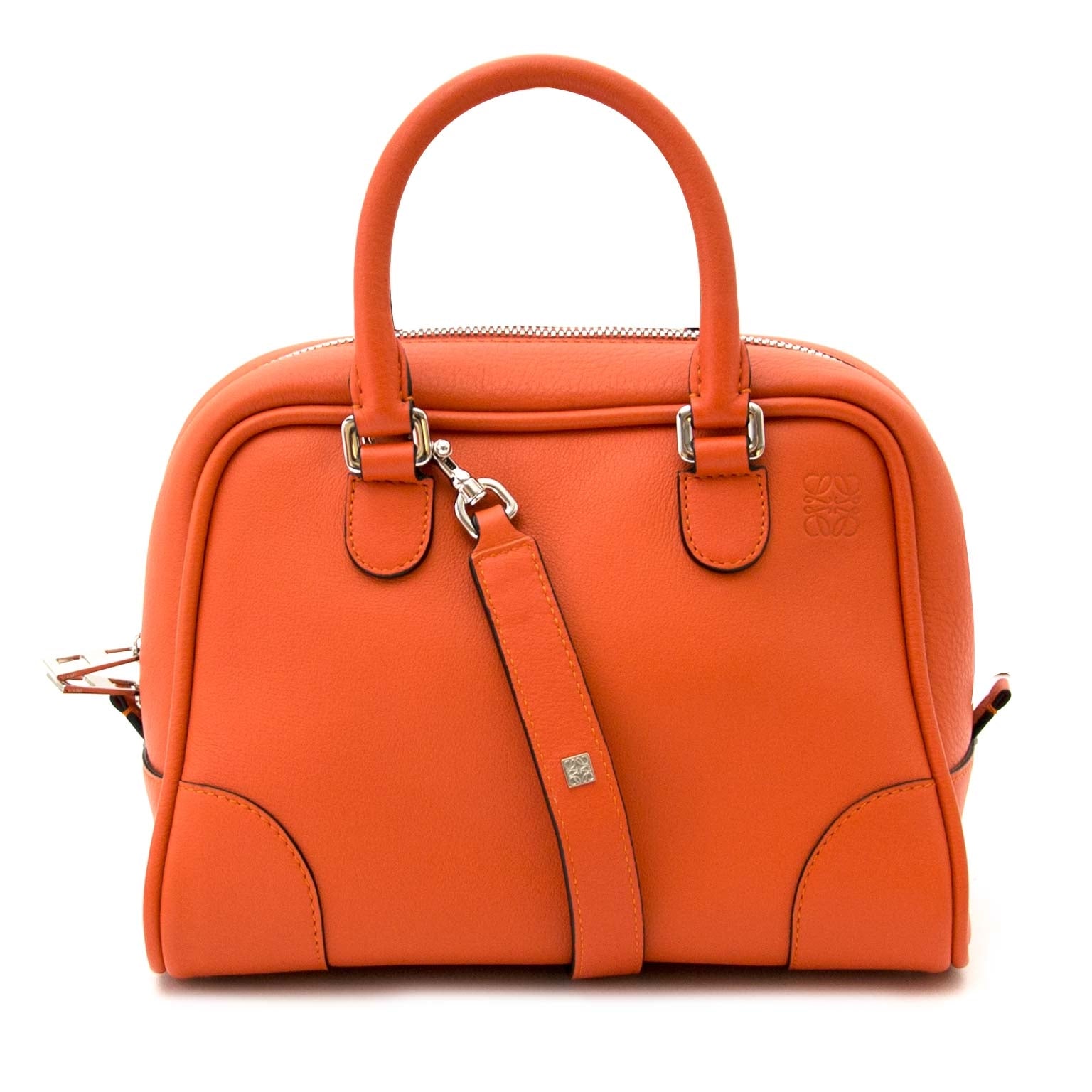 koop tweedehands Loewe Coral Small Bolso Amazona handtas bij labellov aan de beste prijs