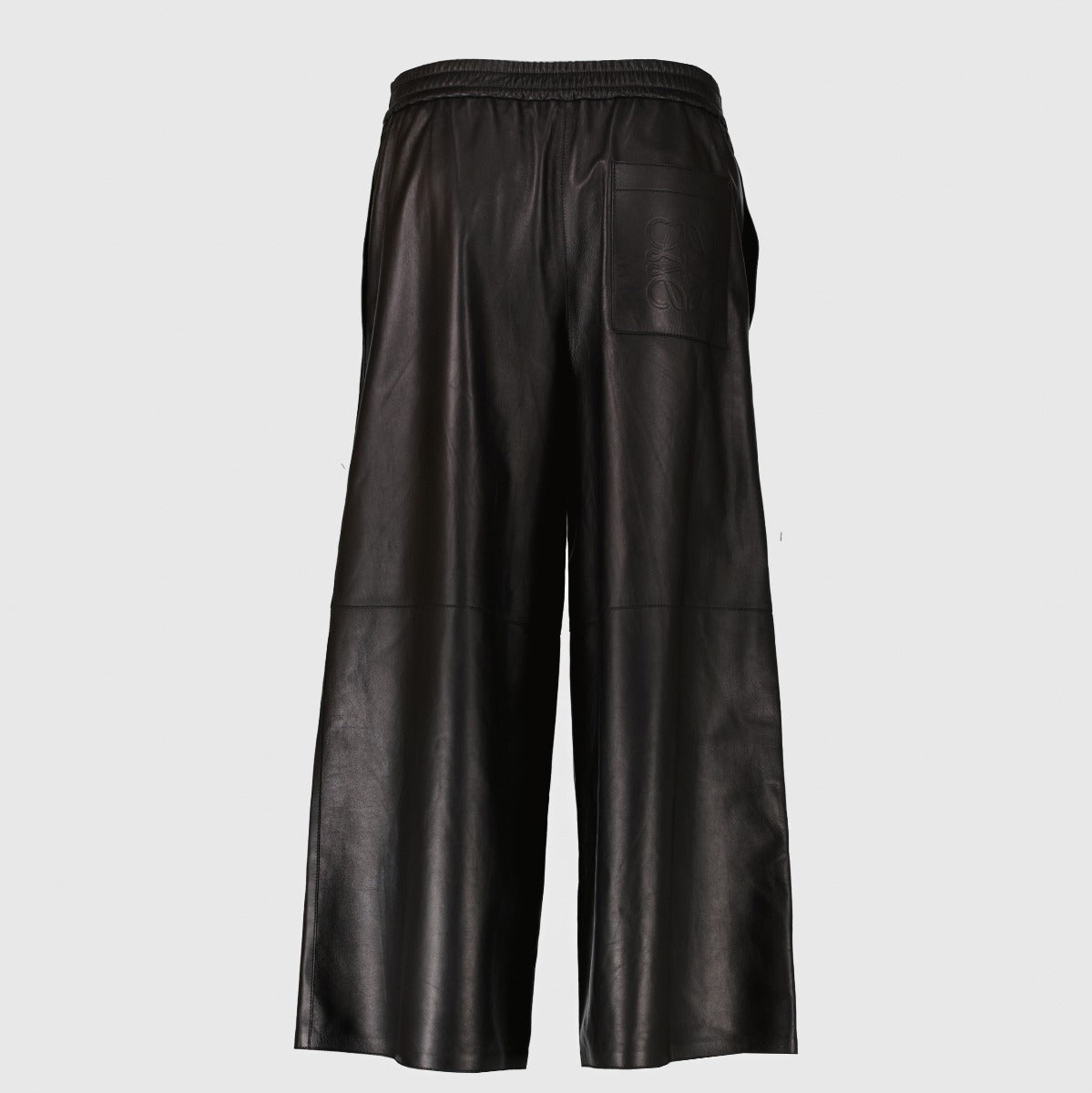 Authentic second-hand Loewe Black High Waist Wide Fit Culotte From Lamb Leather on labellov.com
