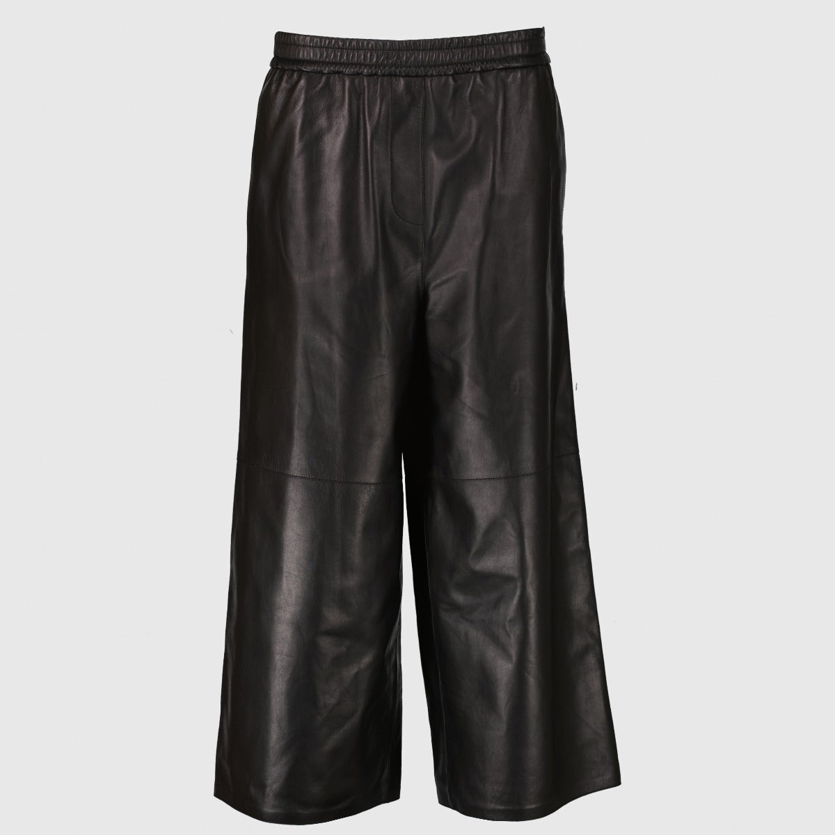 Authentic second-hand Loewe Black High Waist Wide Fit Culotte From Lamb Leather on labellov.com