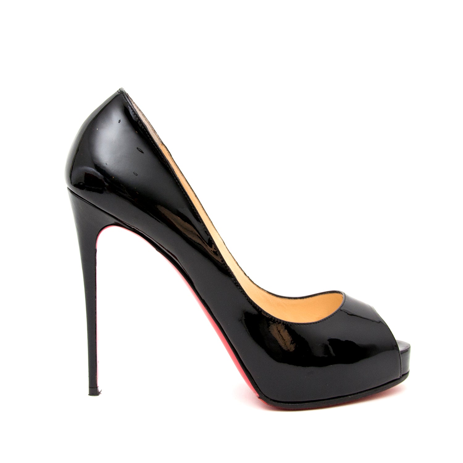 koop veilig onlien 100% authentiek tweedehands Louboutin pumps aan de beste prijs Antwerpen labellov boetiek