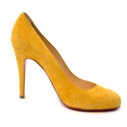 Louboutin Suede Ochre Breche - Size 37 Buy authentic designer Louboutin secondhand shoes pumps heels at Labellov at the best price. Safe and secure shopping. Koop tweedehands authentieke Louboutin schoenen pumps bij designer webwinkel labellov.