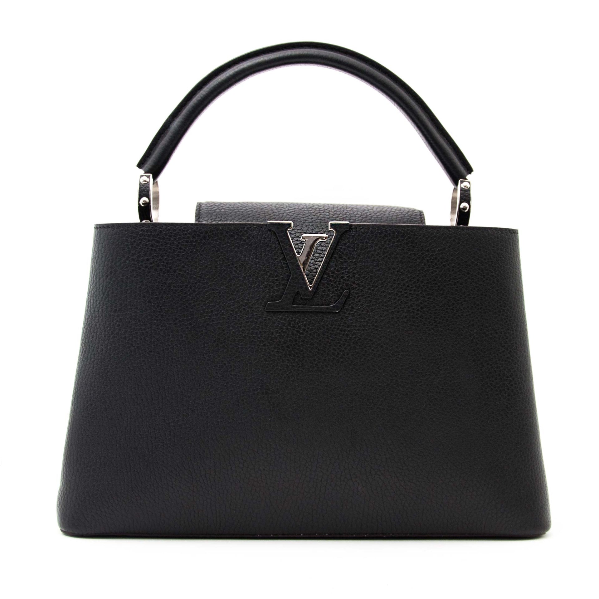 Buy and sell your Louis vuitton capucine pm taurillon black for the best price now online at labellov.com