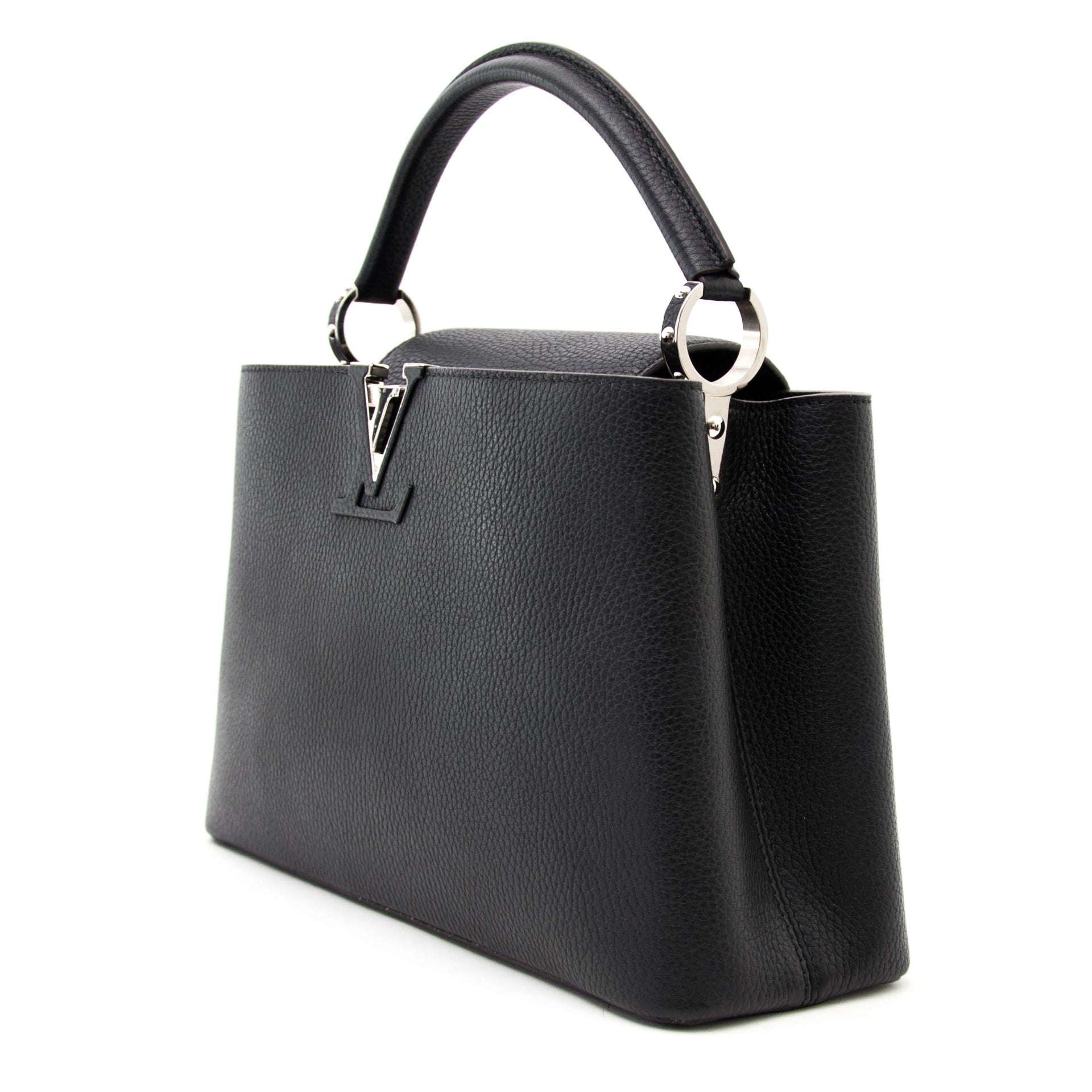 Shop veilig online bij labellov.com tegen de beste prijs Louis Vuitton Capucine PM Taurillon Zwart bij labellov.com