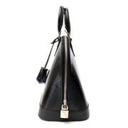 Louis Vuitton Black Alma PM Patent Bag Buy authentic designer Louis Vuitton secondhand bags at Labellov at the best price. Safe and secure shopping. Koop tweedehands authentieke Louis Vuitton tassen bij designer webwinkel labellov.