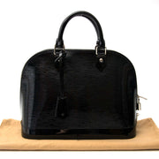Louis Vuitton Black Alma PM Patent Bag Buy authentic designer Louis Vuitton secondhand bags at Labellov at the best price. Safe and secure shopping. Koop tweedehands authentieke Louis Vuitton tassen bij designer webwinkel labellov.