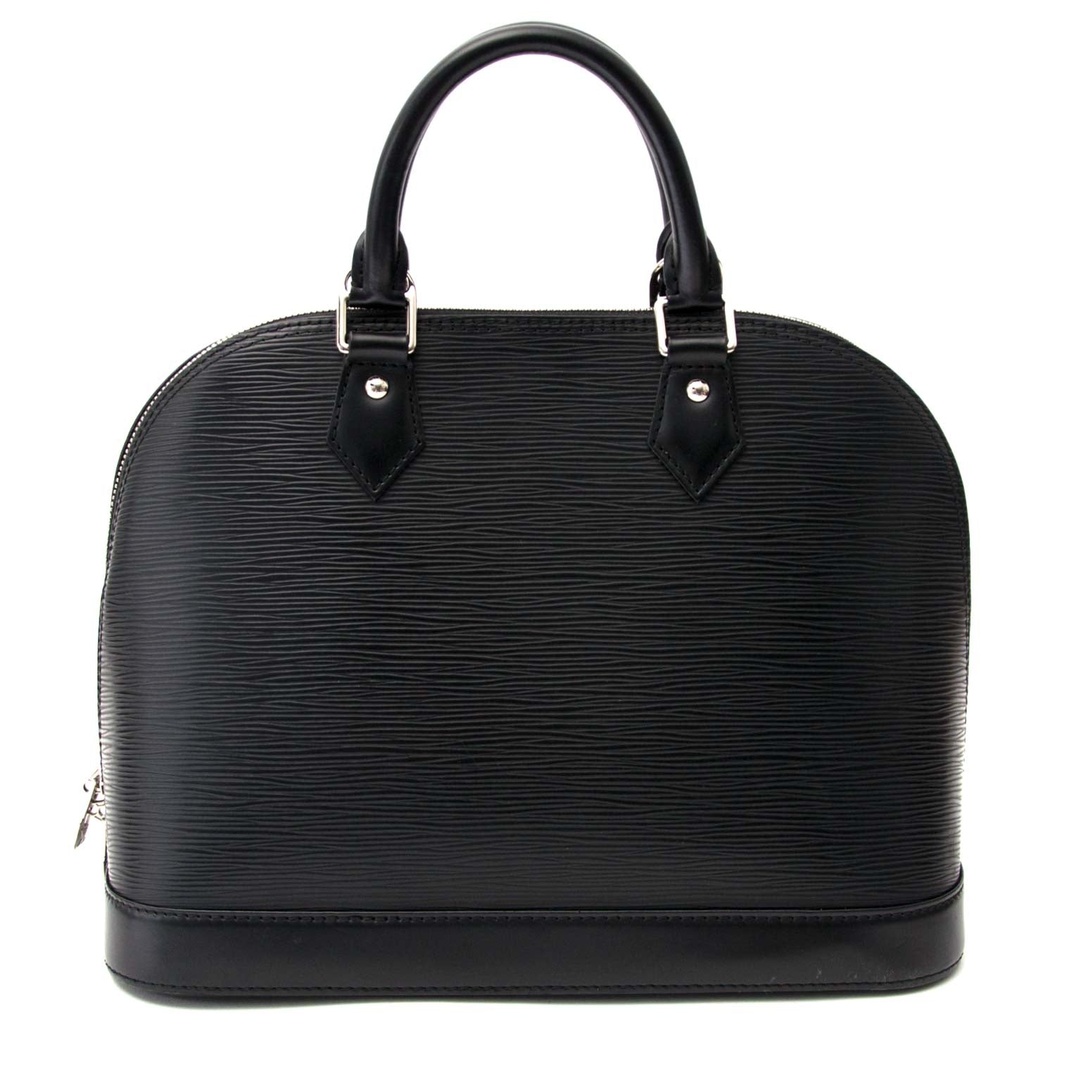 Louis Vuitton Black Alma PM Epi Leather Bag Buy authentic designer Louis Vuitton secondhand bags at Labellov at the best price. Safe and secure shopping. Koop tweedehands authentieke Louis Vuitton LV tassen bij designer webwinkel labellov.