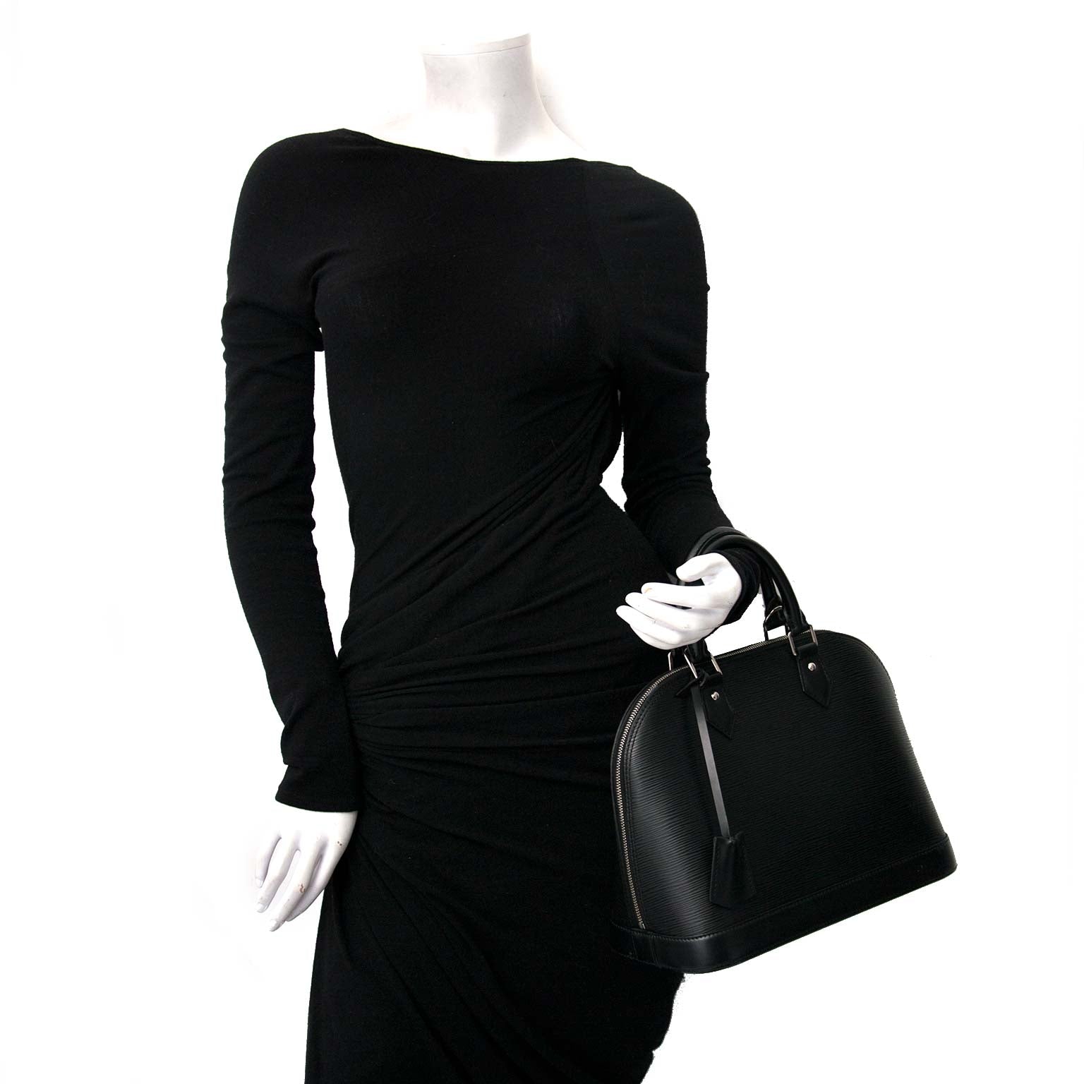 Louis Vuitton Black Alma PM Epi Leather Bag – Labellov