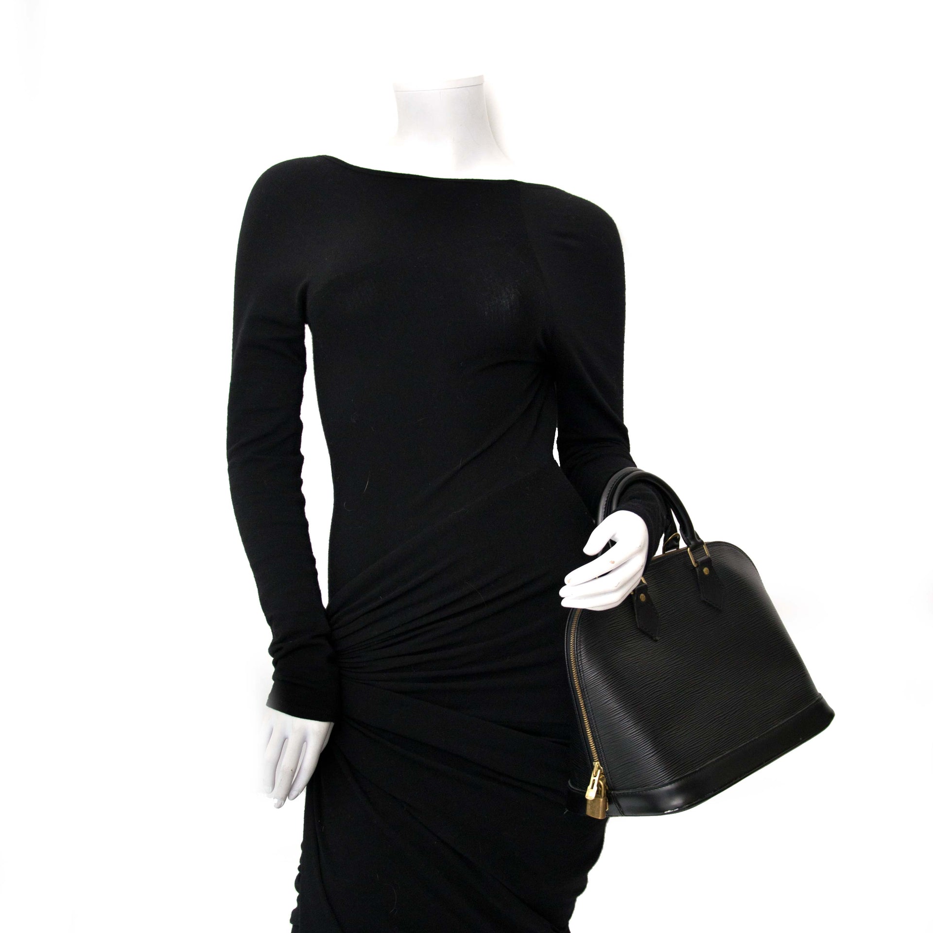 Bent u op zoek naar een authentieke Louis Vuitton Epi Black Alma PM?