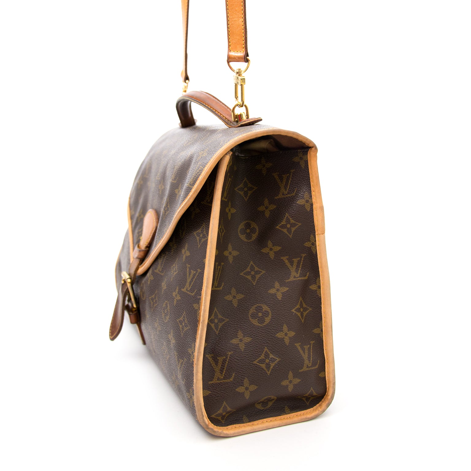 Koop veilig en met vertrouwen bij Labellov al uw designer goederen steeds aan de beste prijs