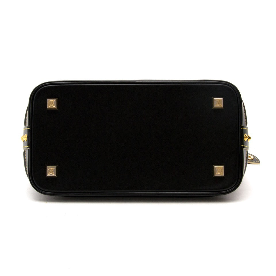 Buy and sell your Louis Vuitton Suhali Lockit PM Noir for the best price and with worldwide shipping
