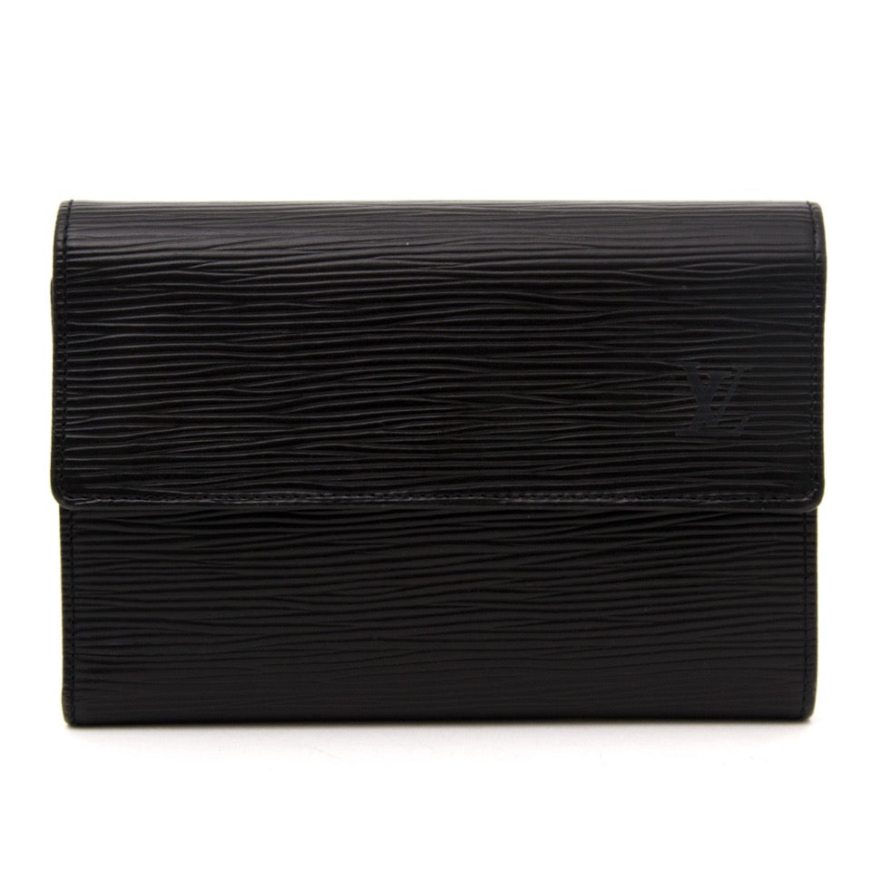 Louis Vuitton Black Epi Wallet for the best price online with secure shipping on Labellov