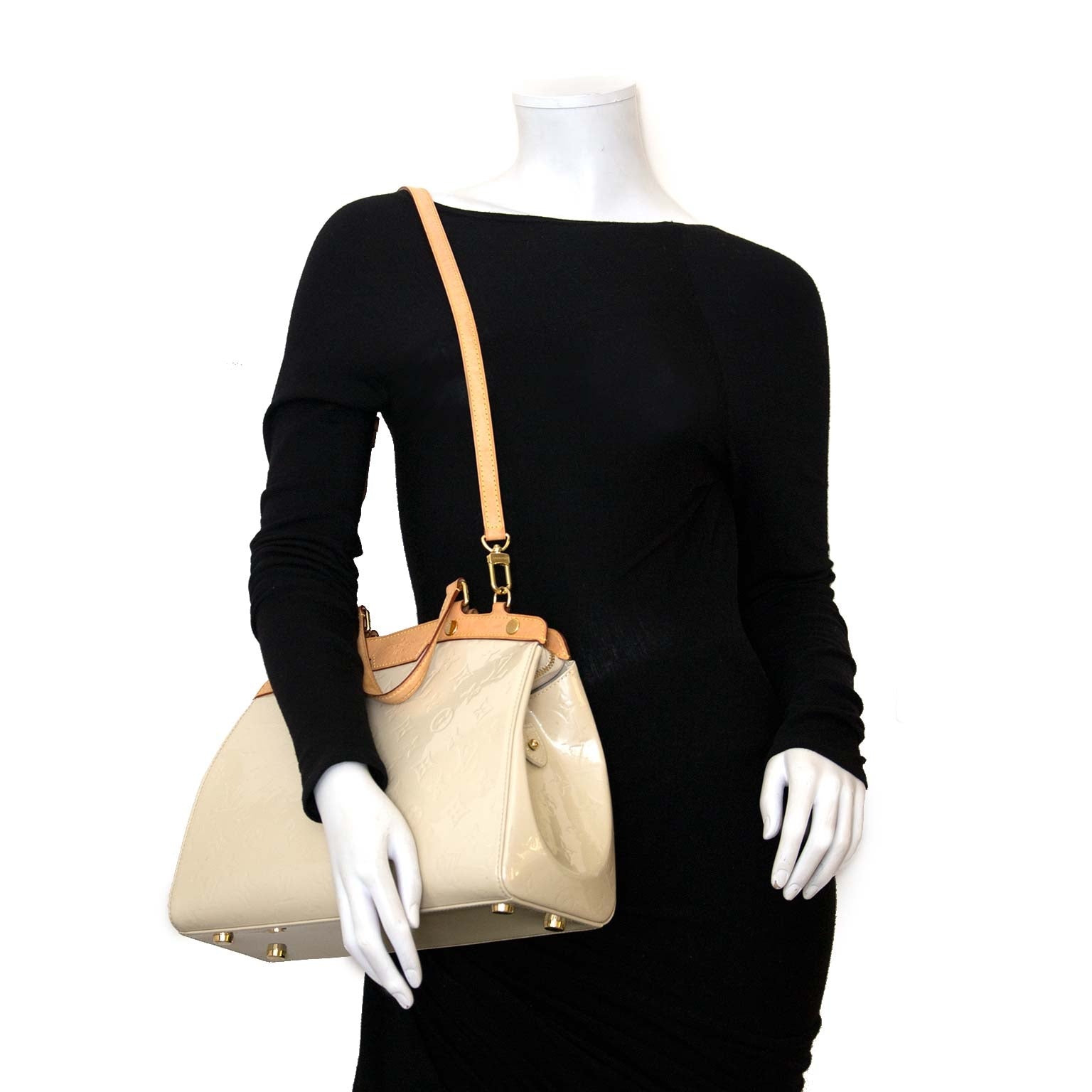 Koop authentieke Louis vuitton brea bags nu online bij Labellov