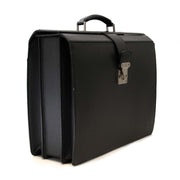 achetez en ligne Louis Vuitton Vintage Taiga Briefcase Pilot Case Oural Epicea pour le meilleur prix chez Labellov à Anvers