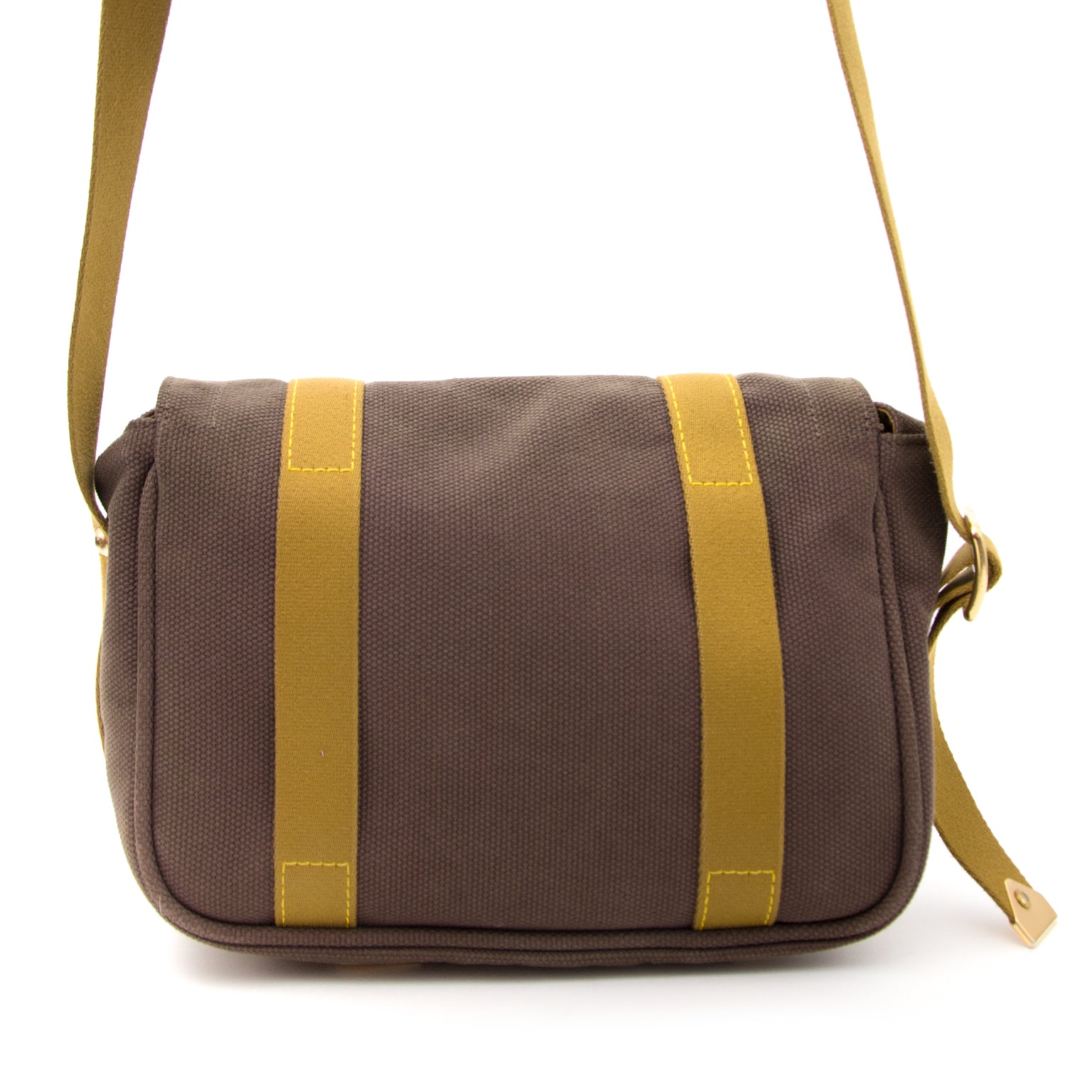 Buy safe and secure online at labellov.com for the best price louis vuitton canvas khaki messenger bag