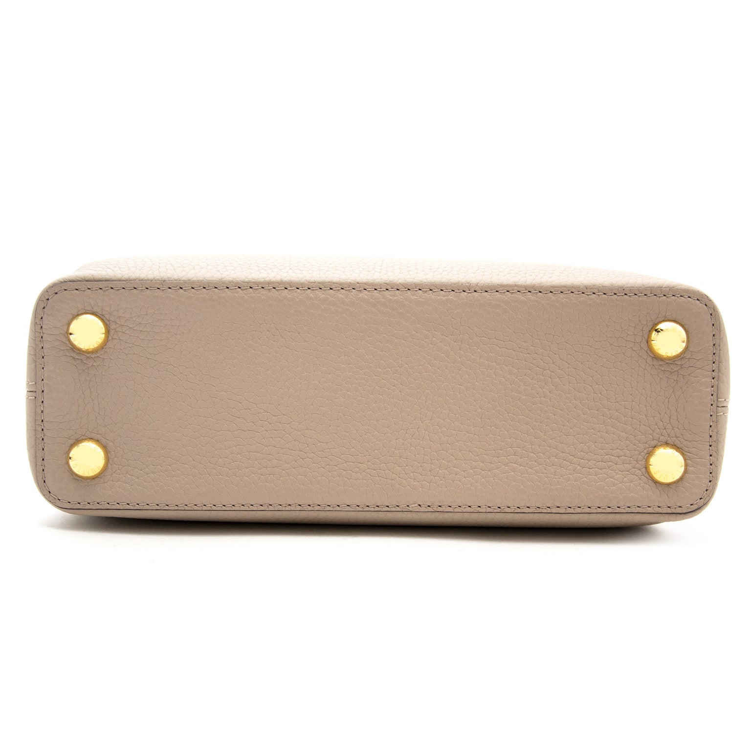 Buy and sell your secondhand designer handbags for the best price at labellov.com Louis Vuitton Capucines Taupe Galet BB