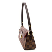 Bent u op zoek naar een Louis Vuitton Damier Gold Clasp Shoulder Bag?