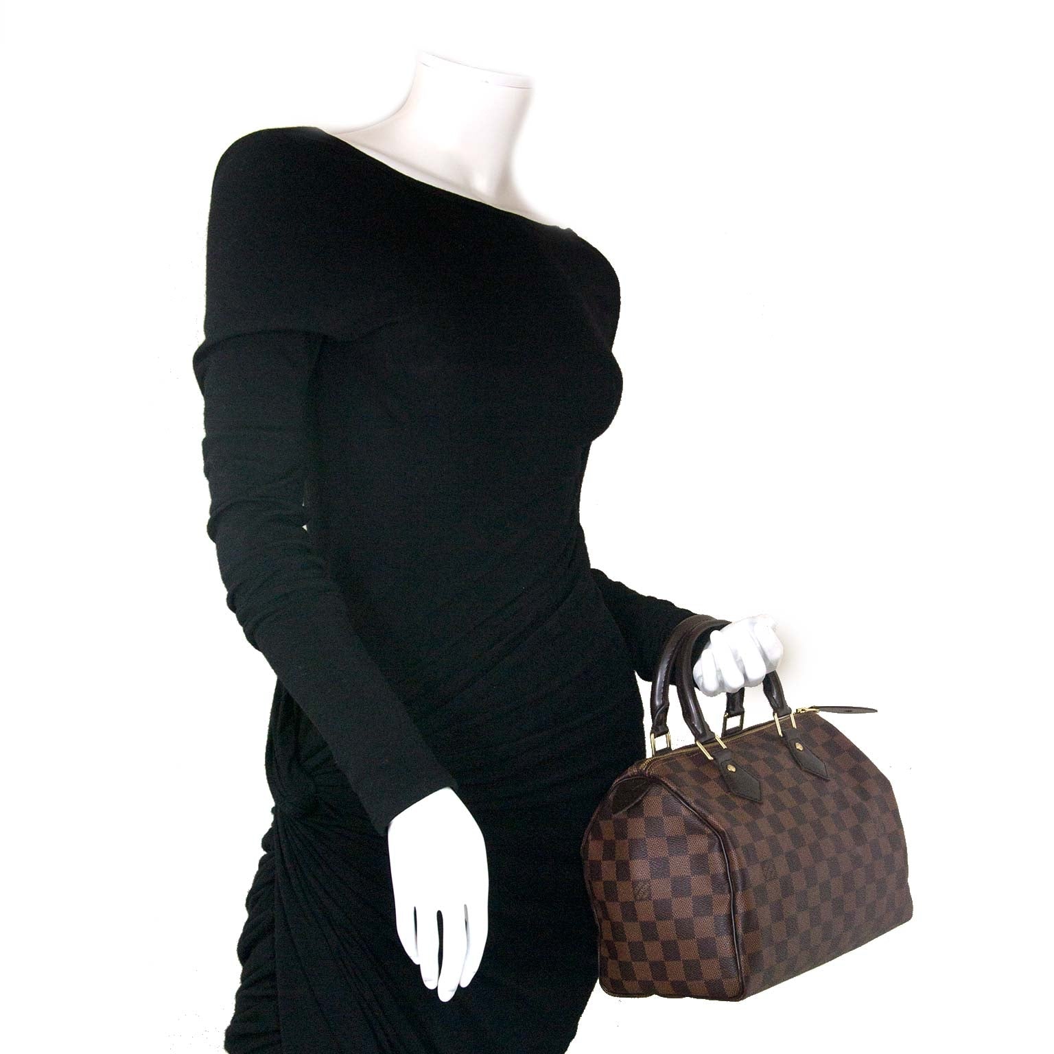 authentic secondhand luxury Louis Vuitton Damier Speedy 25
