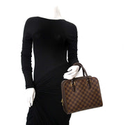Louis Vuitton Triana Damier Tote bag Buy authentic designer Louis Vuitton secondhand bags at Labellov at the best price. Safe and secure shopping. Koop tweedehands authentieke Louis Vuitton tassen bij designer webwinkel labellov.