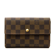 Buy your authentic Louis Vuitton Damier Flap Wallet for the best price at Labellov