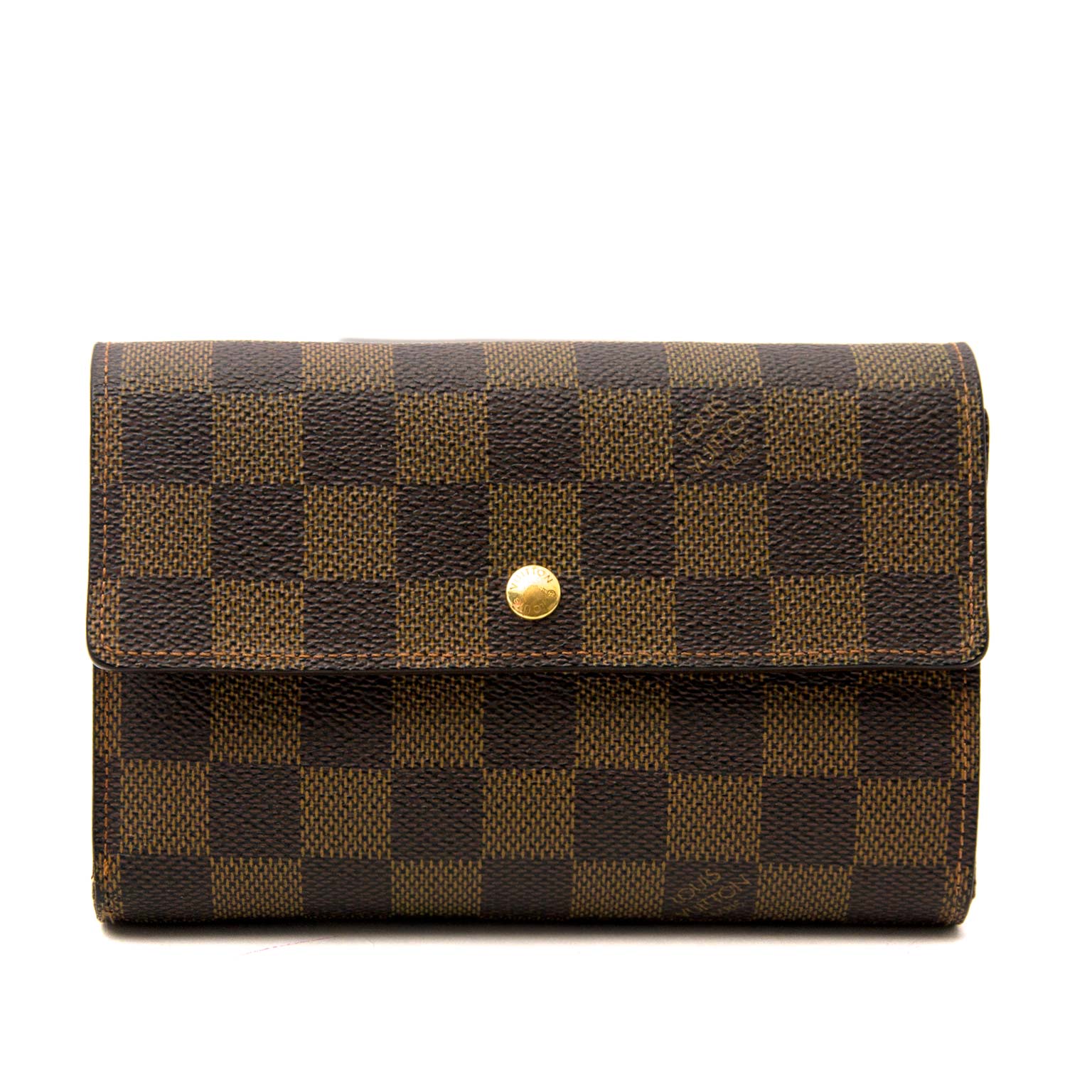 Buy your authentic Louis Vuitton Damier Flap Wallet for the best price at Labellov