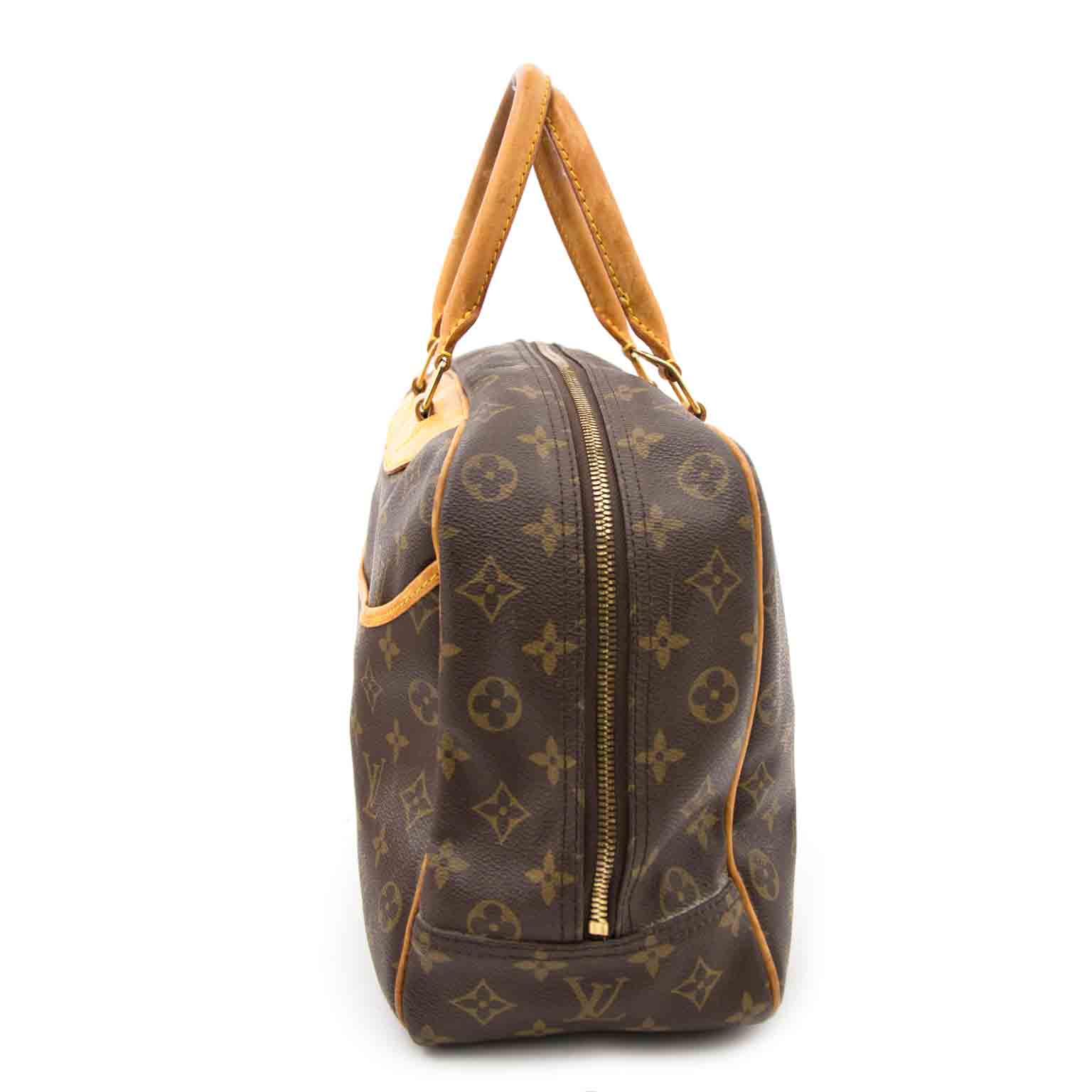 Looking for a Louis Vuitton Monogram Deauville Bag?