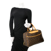 Bent u opzoek naar een Louis Vuitton Monogram Deauville Bag?