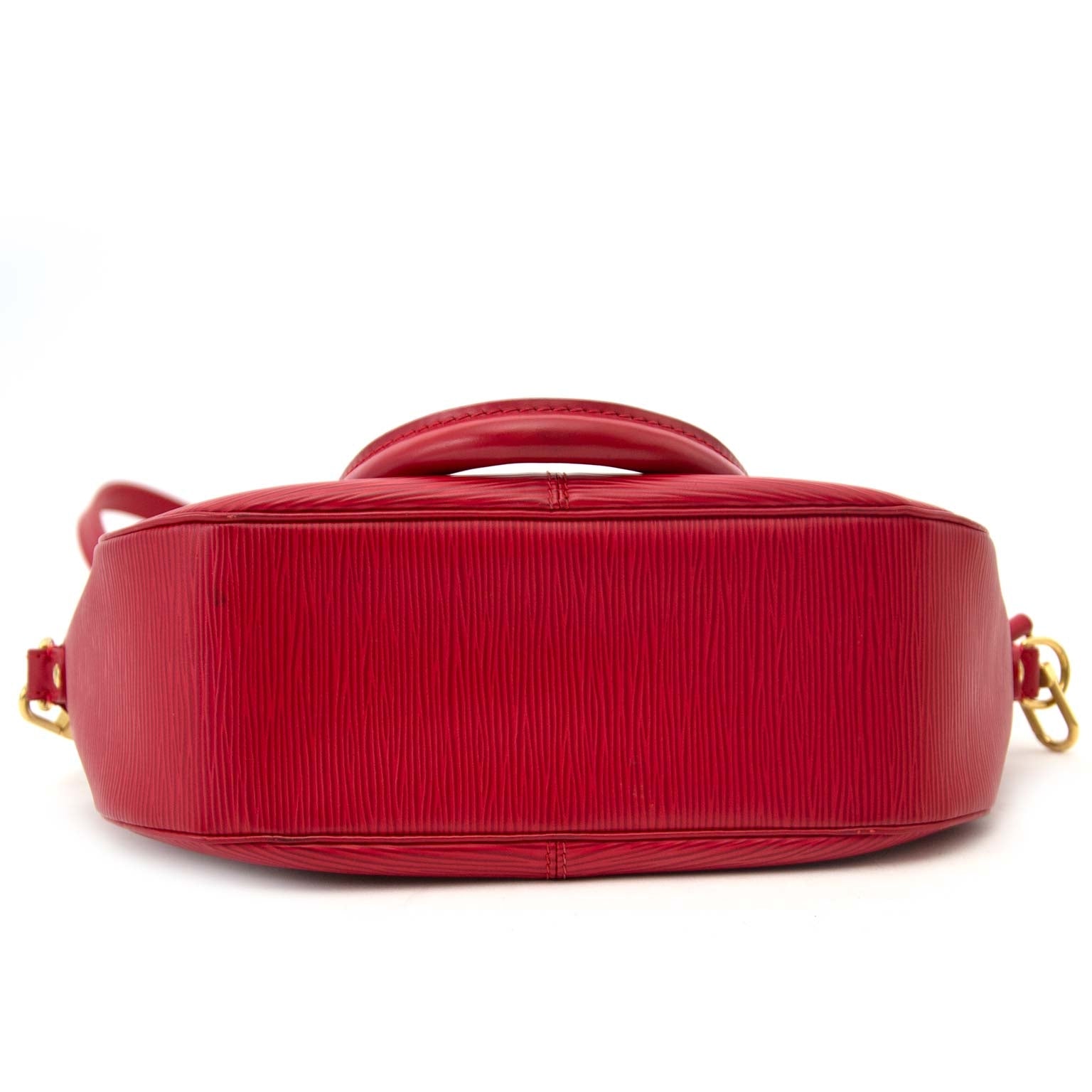 Louis Vuitton Dhanura Red PM Epi Leather Buy authentic designer Louis Vuitton LV secondhand bags at Labellov at the best price. Safe and secure shopping. Koop tweedehands authentieke Louis Vuitton tassen bij designer webwinkel labellov.