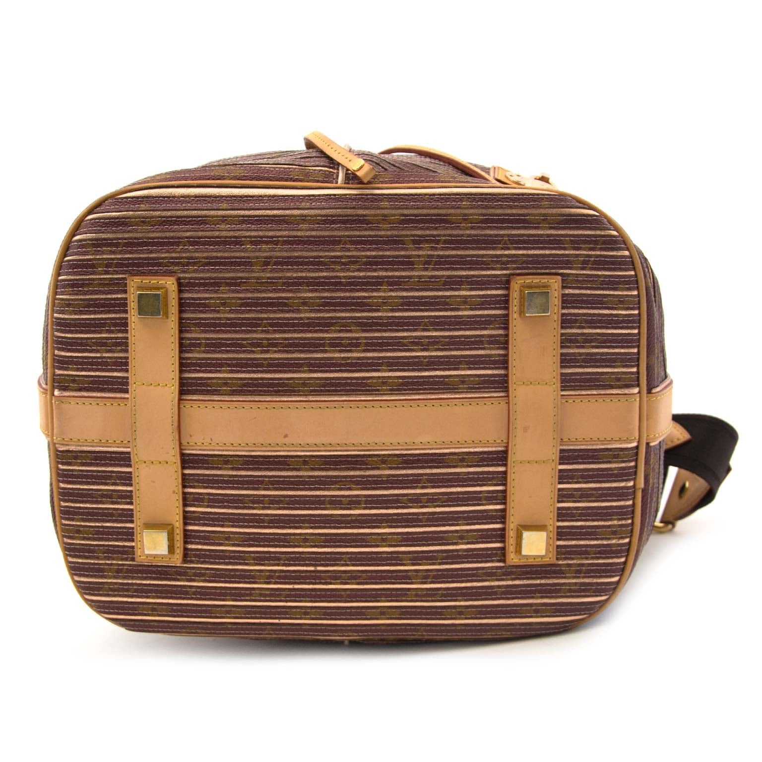 achetez en ligne second main Louis Vuitton Monogram Eden Neo Peach Bucket Bag à un bon prix chez Labellov à Anvers