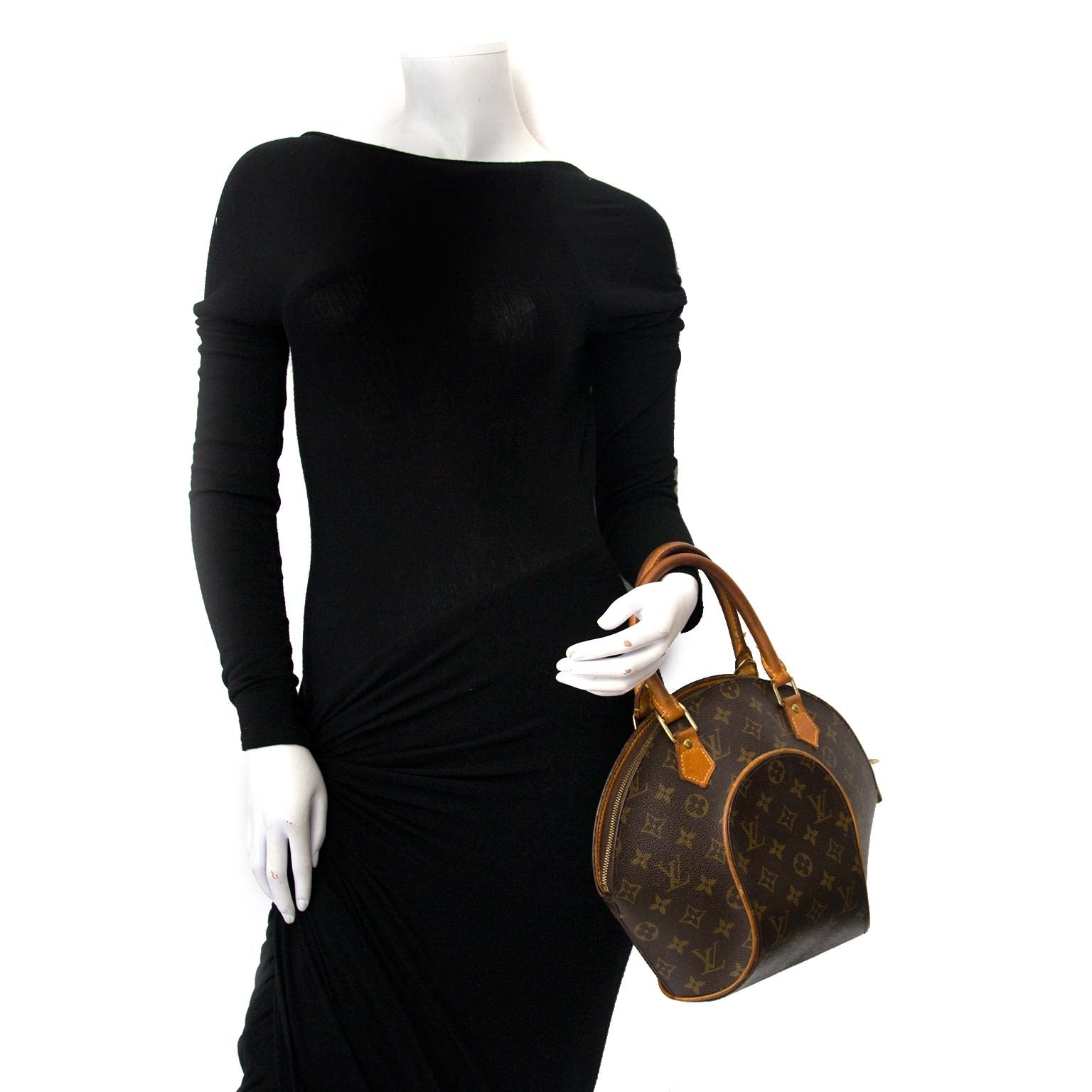 secondhand Louis Vuitton Ellipse Monogram PM for sale at labellov Antwerp