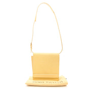 buy safe and secure louis vuitton biarritz bag for the best price at labellov.com