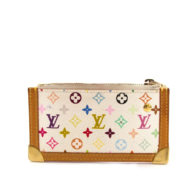Buy authentic luxury bags at Labellov at the lowest price