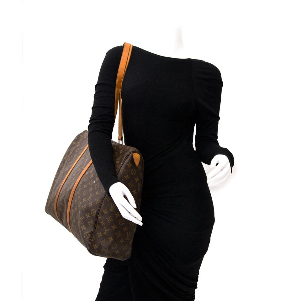 Koop en verkoop uw tweedehands designer Louis Vuitton monogram carry-all aan de beste prijs online bij Labellov