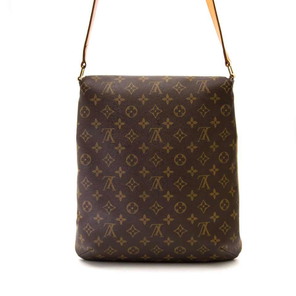 Op zoek naar tweedehands Louis Vuitton? Koop en verkoop snel en makkelijk bij Labellov