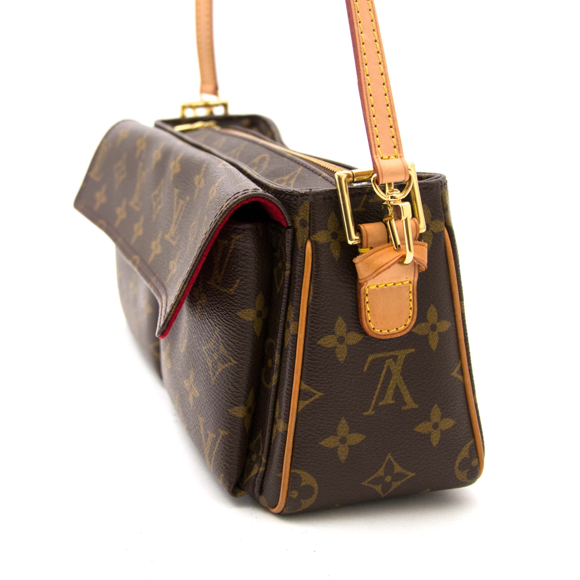 looking for a secondhand Louis Vuitton Monogram Canvas Viva Cite MM Bag