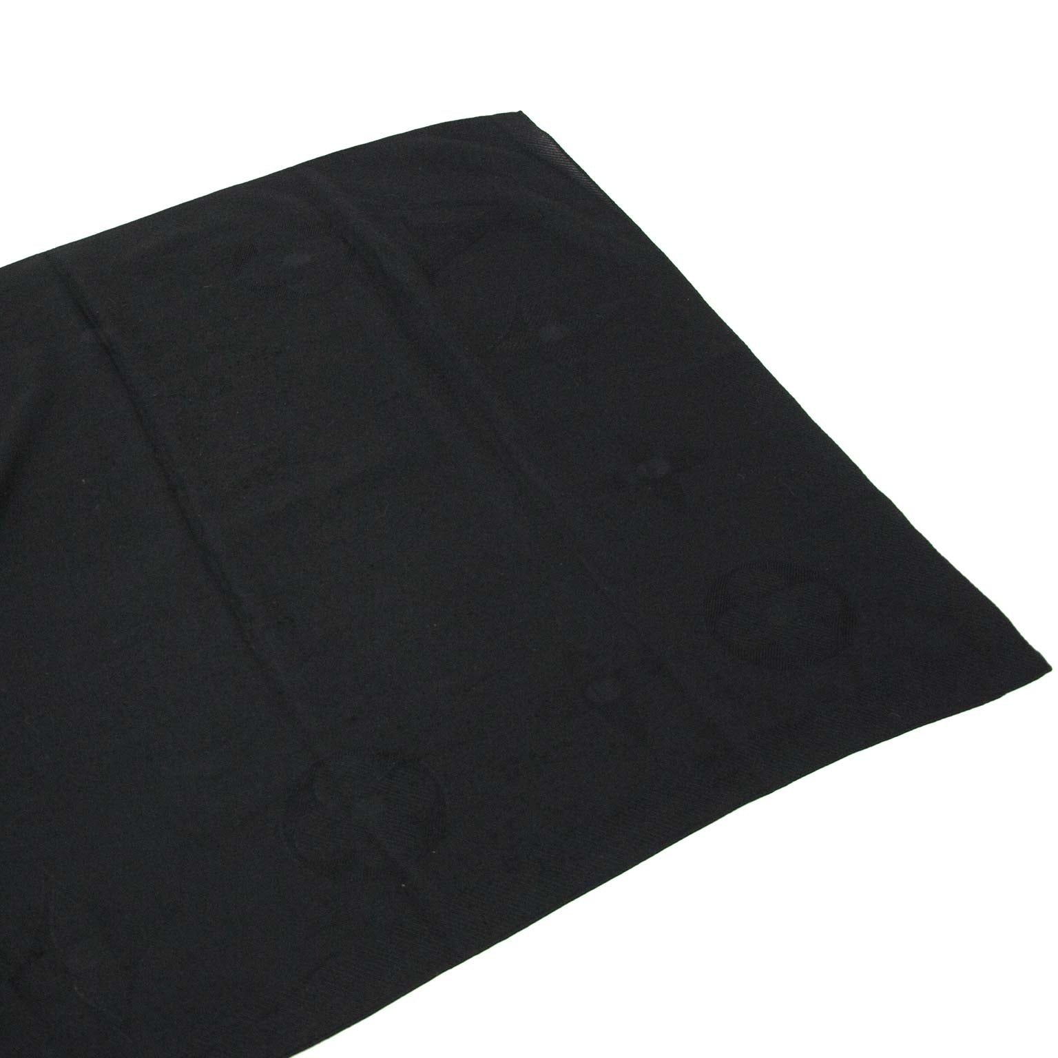 secondhand Louis Vuitton Black Cashmere Scarf for sale at labellov Antwerp