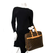 acheter enligne pour le meilleur prix Louis Vuitton Pegase Briefcase
