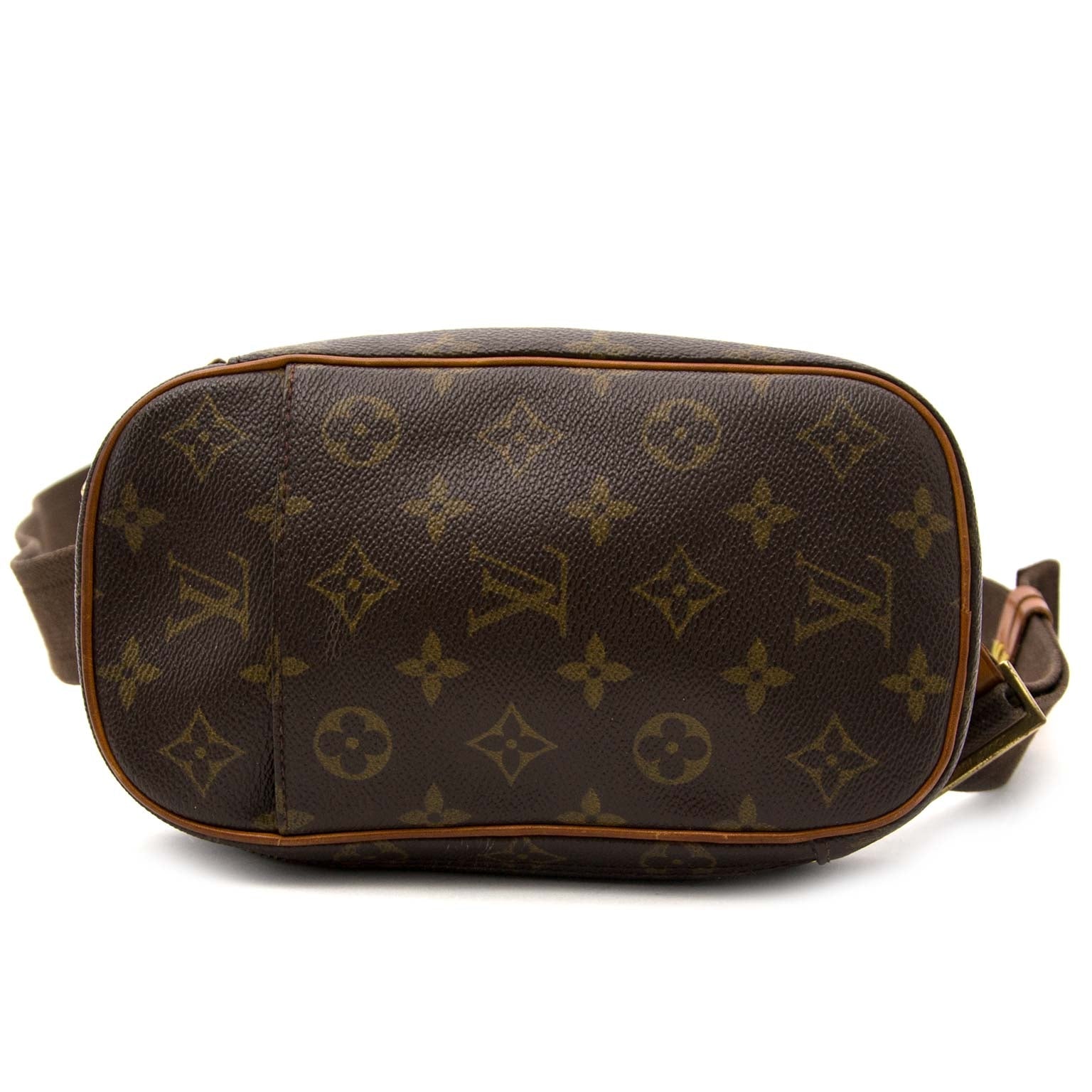 Louis Vuitton Monogram Bum Bag Buy authentic designer Louis Vuitton LV secondhand bum bags at Labellov at the best price. Safe and secure shopping. Koop tweedehands authentieke Louis Vuitton heuptas tassen bij designer webwinkel labellov.