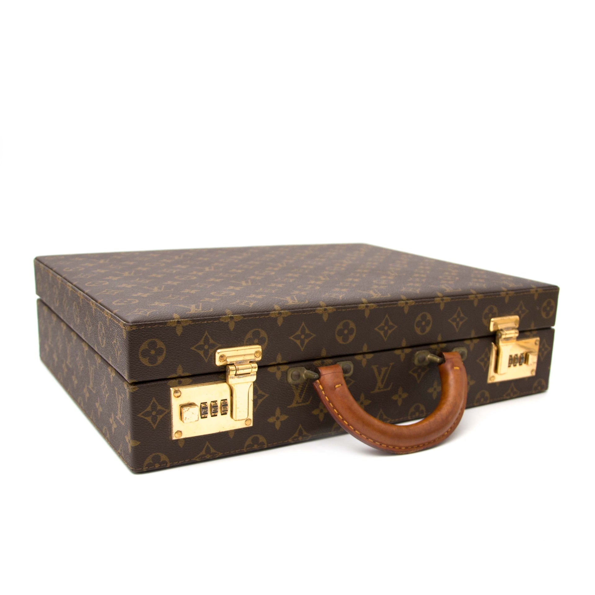 Are you interested in a 100% authentic Louis Vuitton Monogram Briefcase?