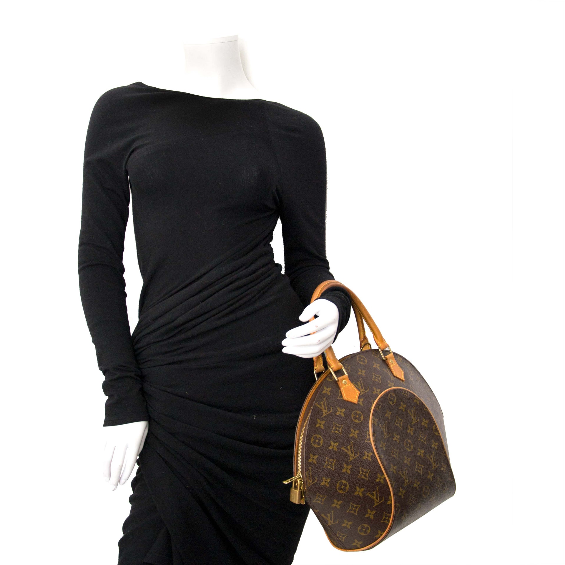 Acheter secur en ligne votre sac Louis Vuitton Ellipse Monogram pour le meilleur prix chez Labellov