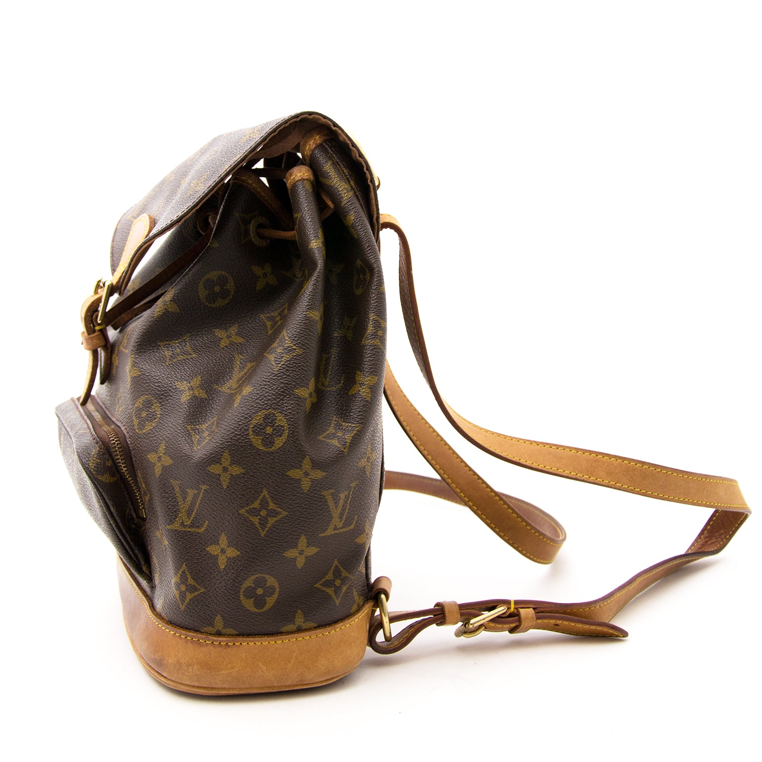 Buy and sell your secondhand designer handbags and on trend items such as Louis Vuitton Montsouris PM Backpack