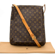 Acheter un Louis Vuitton Monogram Musette Large Messenger chez Labellov