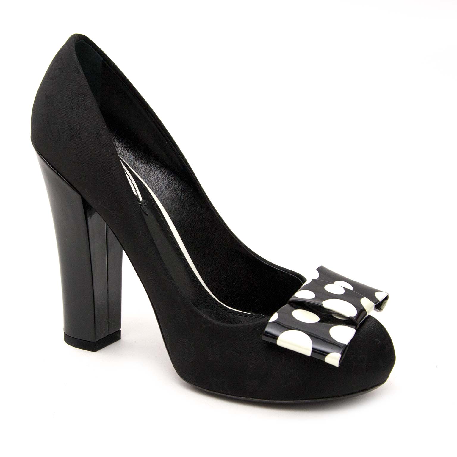 Buy your authentic Louis Vuitton x Yayoi Kusama Polka Dot Pumps