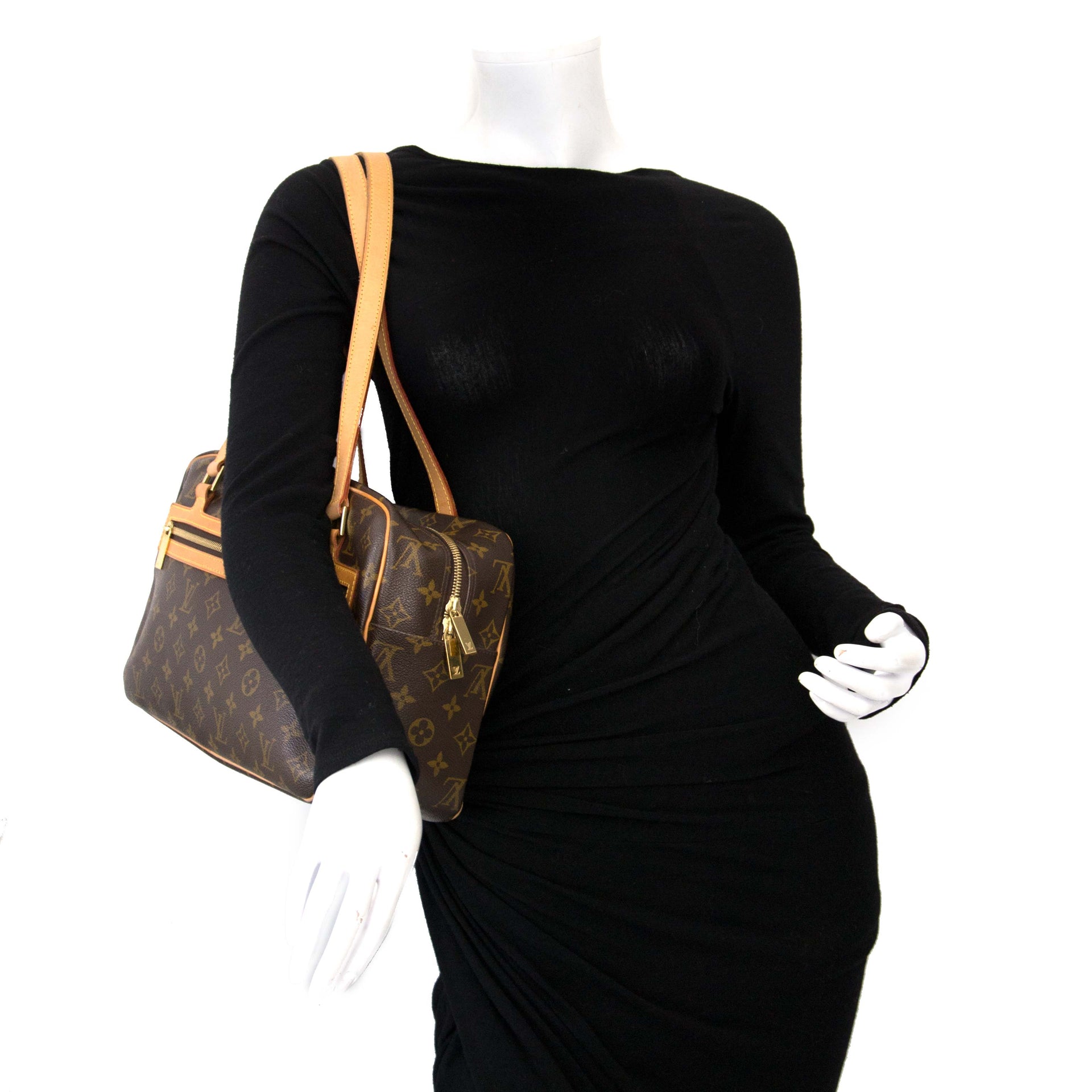 shop safe online your Louis Vuitton Monogram Shopper