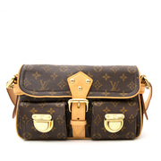 Buy and sell your preloved designer bags for the best rates online at Labellov luxury